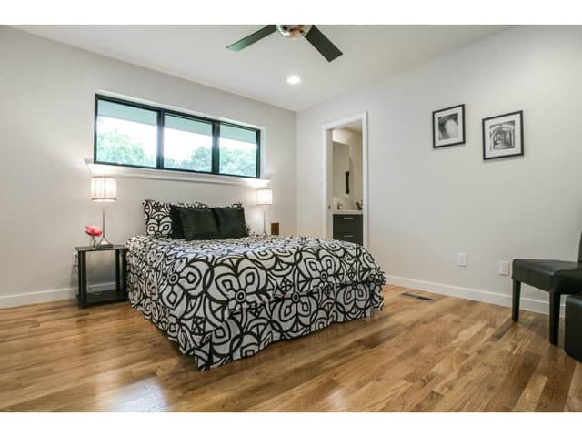 7701-Yamini-Bedroom-2