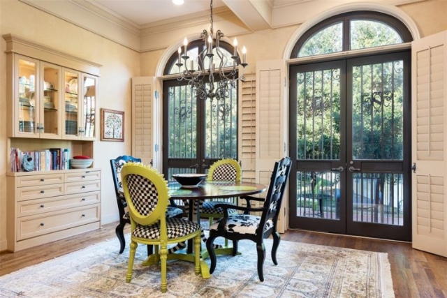 7711-Glen-Albens-Circle-20