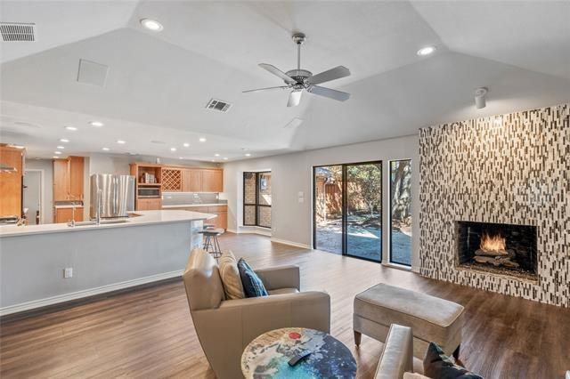 77de9b886855e25f6bfd803762ed2a0al-m3402312512od-w1024_h768