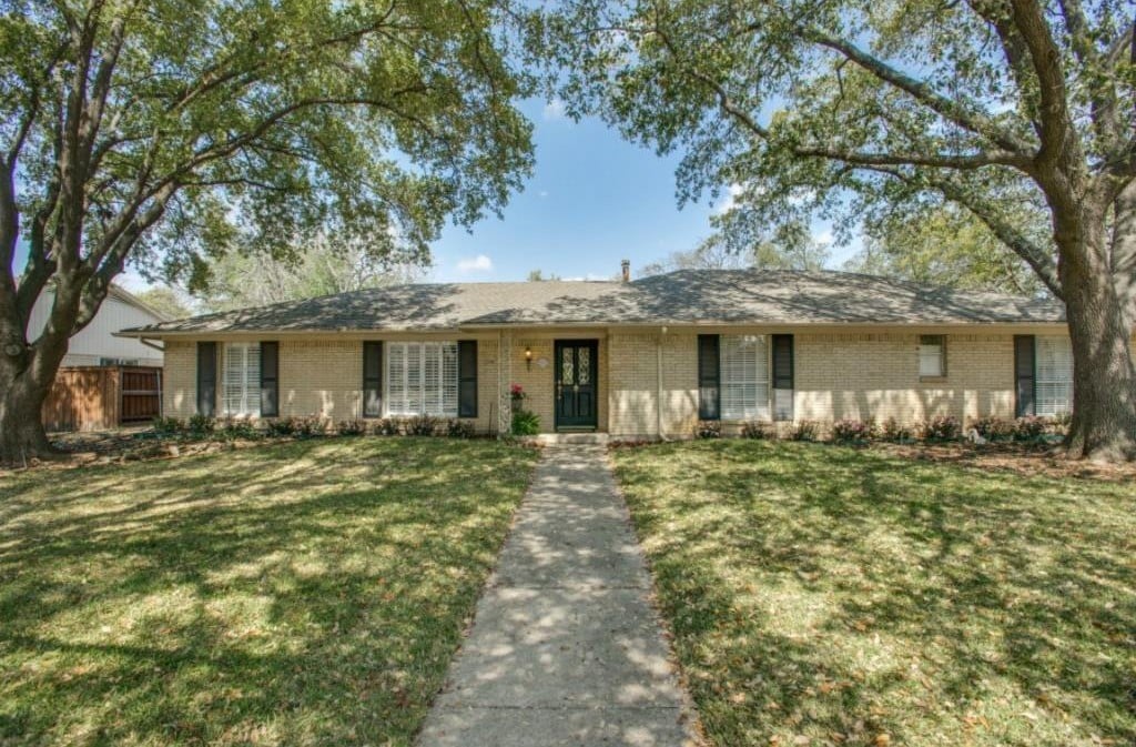 7823-Roundrock-A-e1429080530387