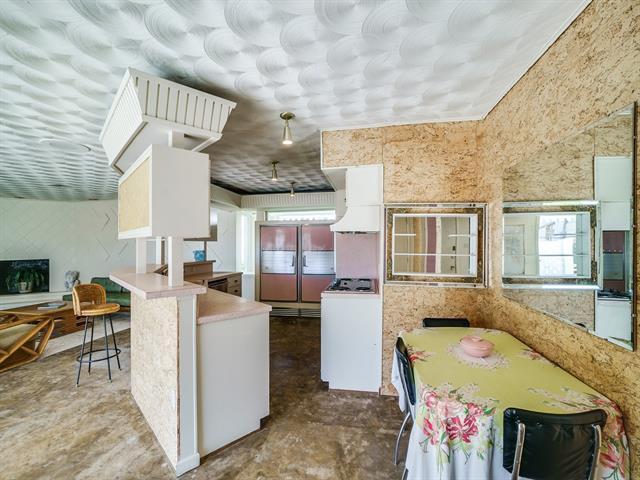 7847-Northaven-Road-facade