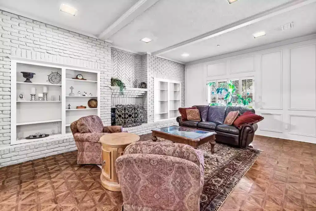 5AAD2EFF-8982-4844-A2DE-4F9AF3EB8811-1024x683