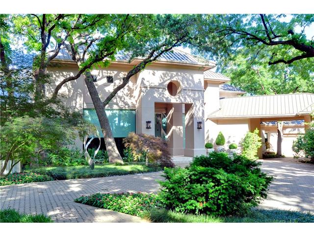 7918-Chartwell-Front-Day