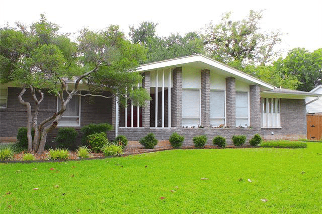 2C324B8B-5932-4EAB-9307-D79A98FF7FF4