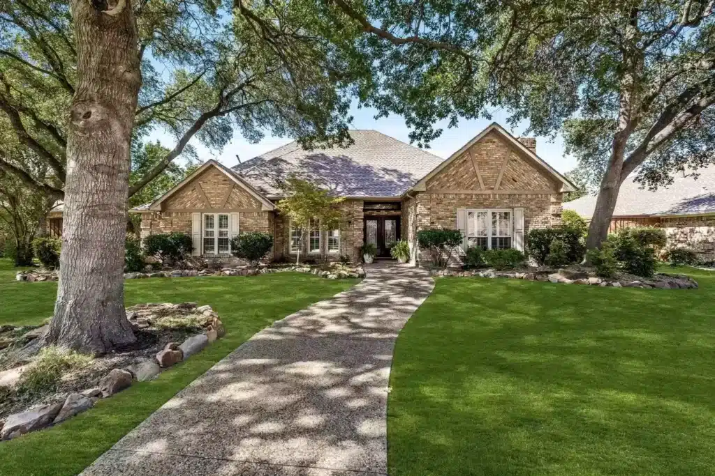 5AAD2EFF-8982-4844-A2DE-4F9AF3EB8811-1024x683