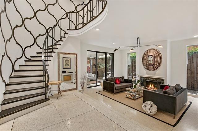 7a202c9a04178e5e2cab7788ed0732f7l-m2175990020od-w1024_h768