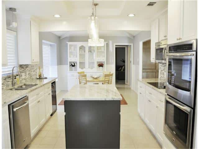 8031-Abramshire-Kitchen