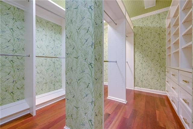 804-M-Closet-1