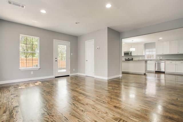 810-W-12th-I