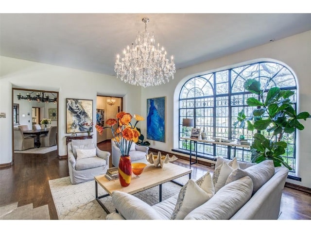 8146-San-Fernando-Way-lead