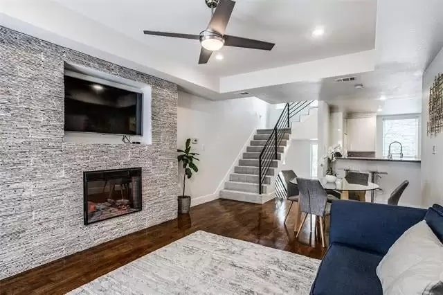 ea69686e26154fa882ef7d1bf3fe3eb8l-m181737968od-w1024_h768