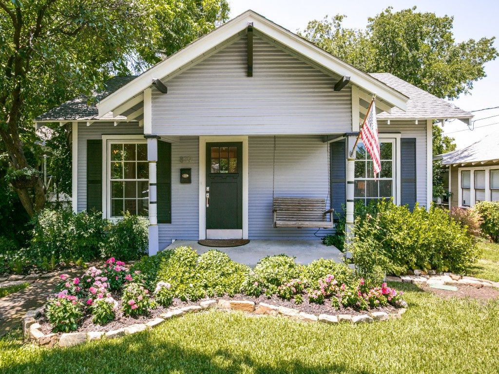 819-n-montclair-ave-dallas-tx-MLS-3-1024x768