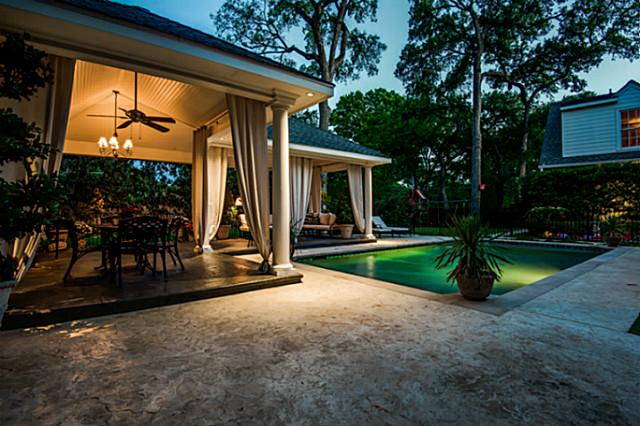 8200-Forest-Hills-Pool-and-Cabana