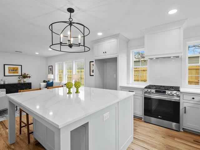 8212bfbcb935ed5c45a8427aefb28853l-m1515842050od-w1024_h768_x2