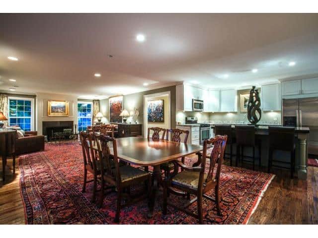 8240-Stony-Creek-formals1