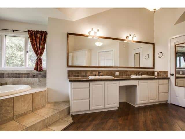 840-Highridge-Master-Bath