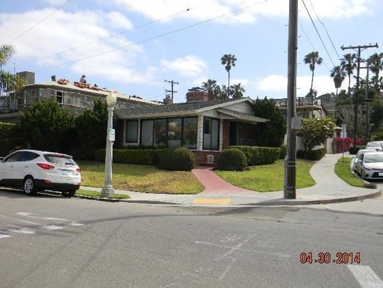 8405-Paseo-Del-Ocaso-CA-ext