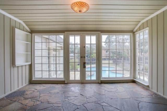 8507-Briarwood-Sunroom