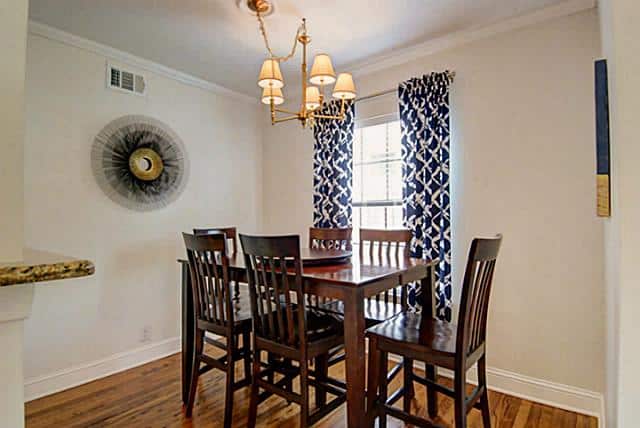 851-Peavy-Dining