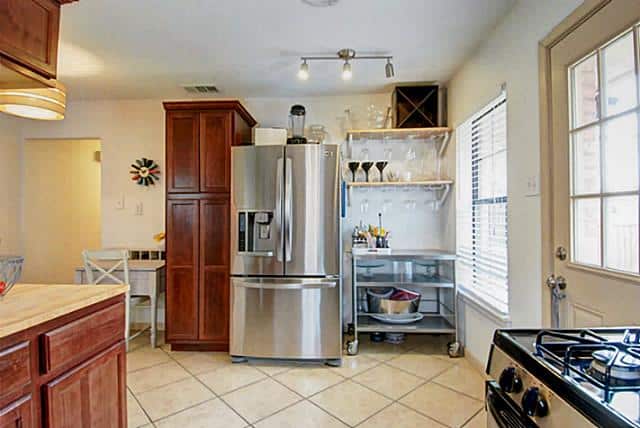 851-Peavy-Kitchen-2