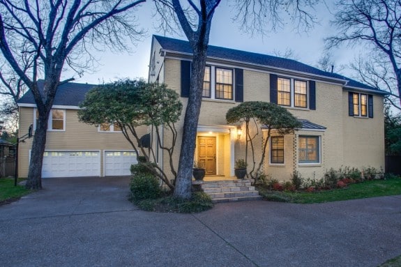 8511_BlueBonnet_HickmanWeberGroup-11-575x383