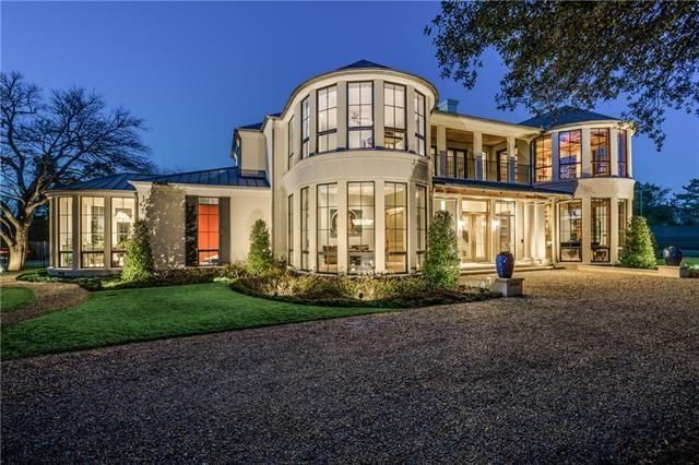 8600-Douglas-Exterior