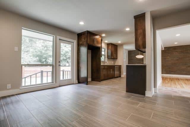 8911-Rolling-Rock-Kitchen-Dining