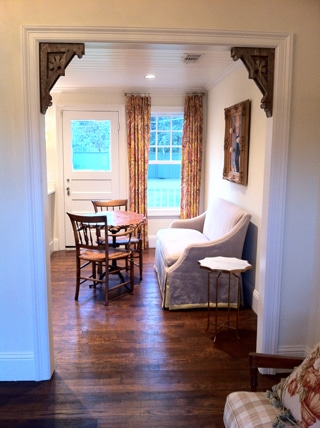 8919-Forest-Hills-Living-to-Dining