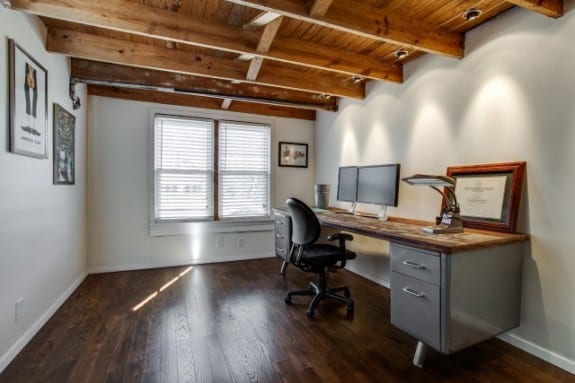 8934-Eustis-Diningoffice-575x383