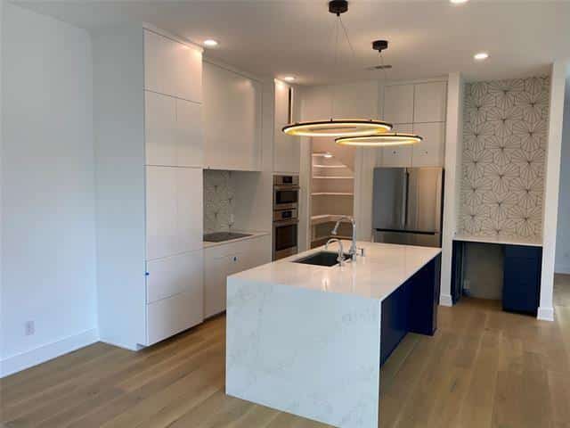 f8c9cd8d998540f2eef0330d507f52e1l-m4196252146od-w1024_h768