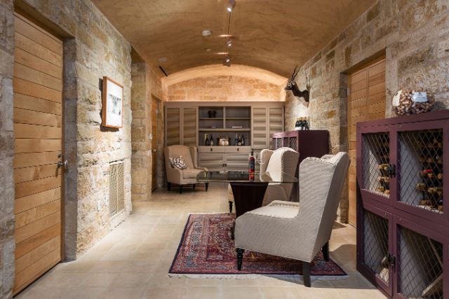 9121DavidFortRd050820-1740H-1