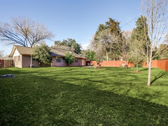 9206-Forest-Hills-z