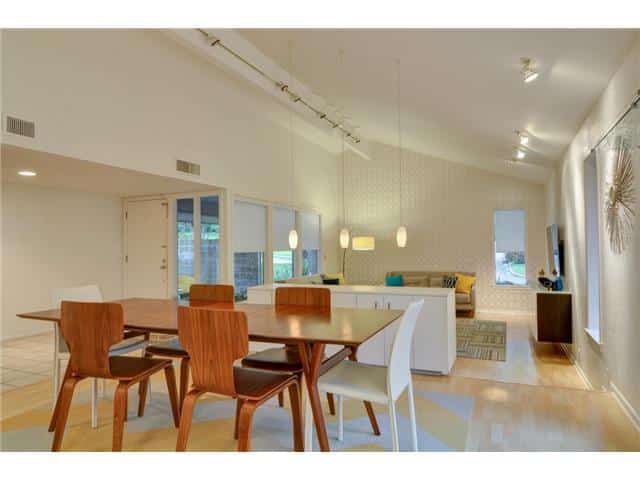 9221-Shoreview-Dining-Living