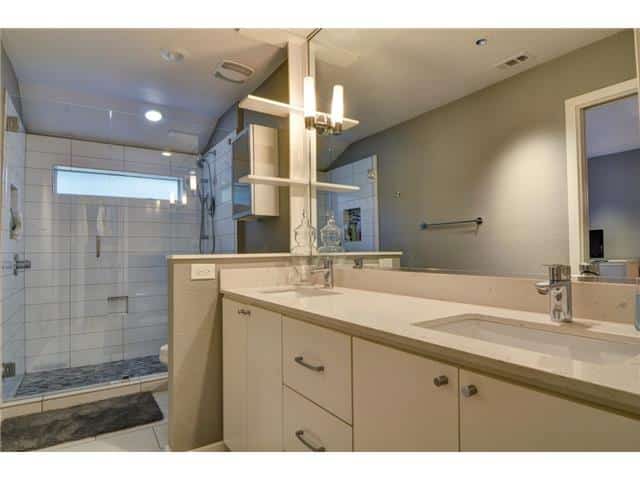 9221-Shoreview-Master-Bath