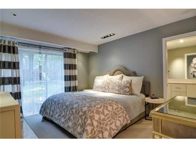 9221-Shoreview-Master