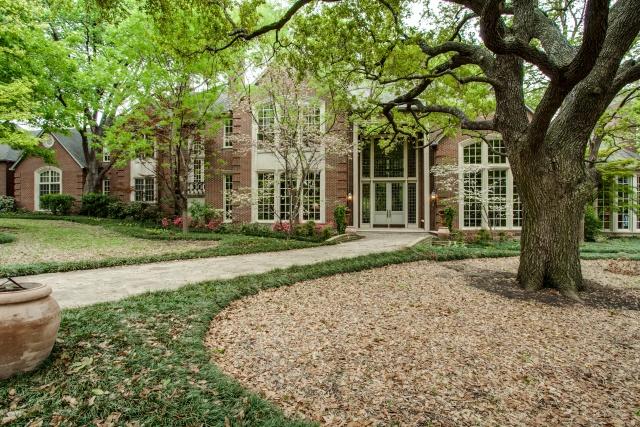 9246-Sunnybrook-Lane-ext