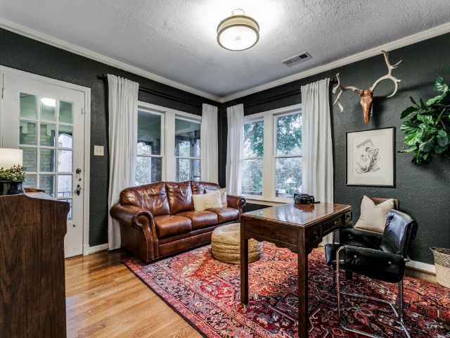 930-valencia-st-dallas-tx-MLS-42