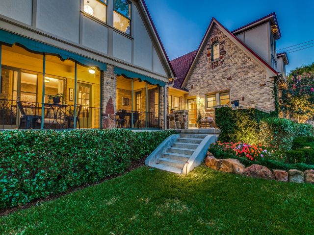 930-valencia-st-dallas-tx-MLS-42