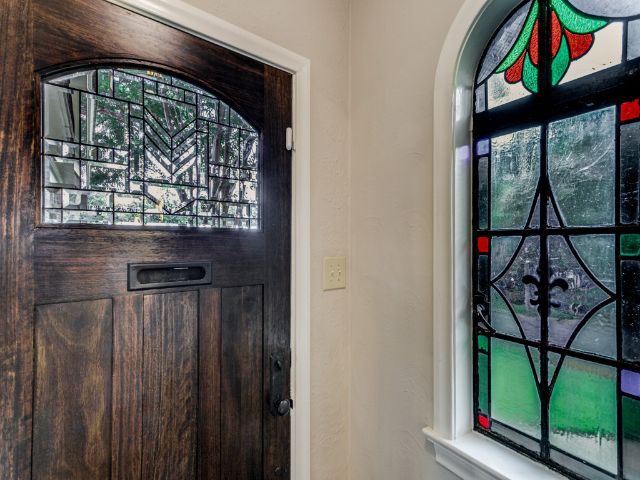 930-valencia-st-dallas-tx-MLS-42