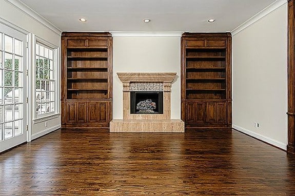 9346-Sunnybrook-Great-room-575x382