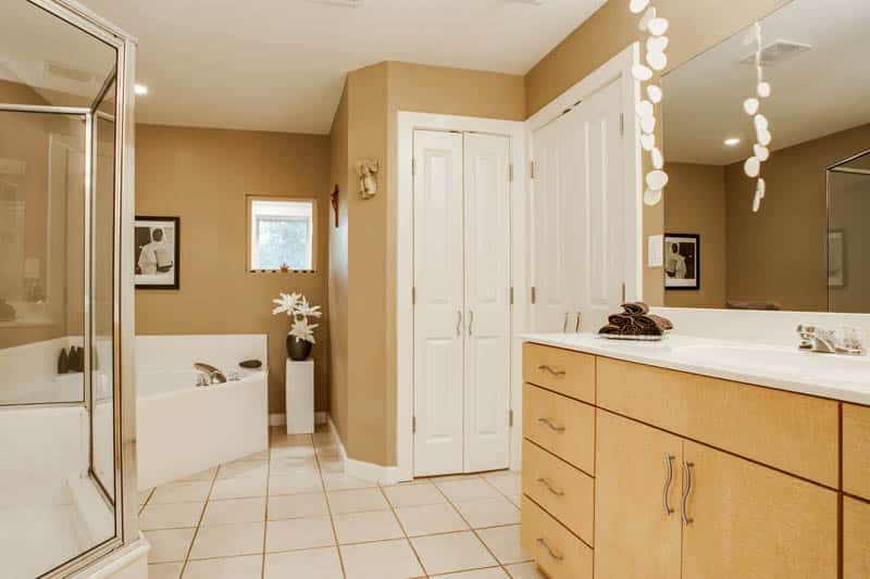 940-garnet-cove-oak-point-tx-High-Res-23