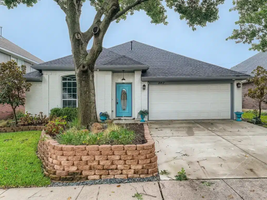 942-Grasswood-Zillow-Owned-Front-1024x768