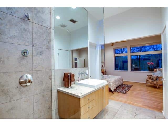 9562-Ash-Creek-Upstairs-Bath-2