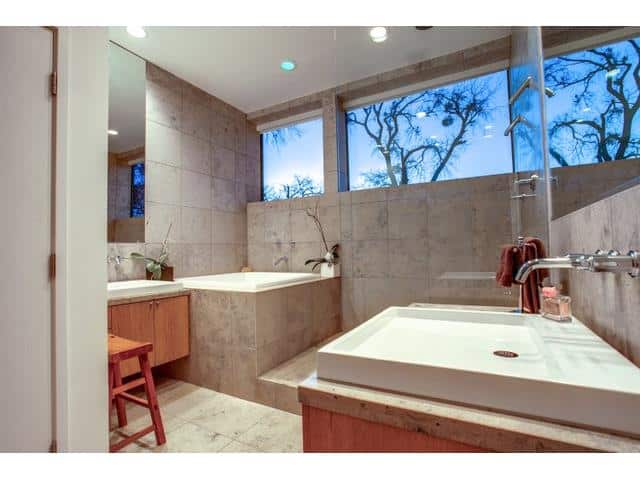 9562-Ash-Creek-Upstairs-Bath