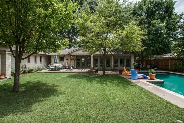 9623-Athlone-Deck-and-Backyard