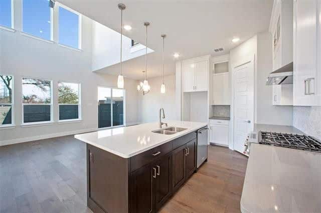 85e92fa389e2bc9c5143142b22347db0l-m2399450910xd-w1020_h770_q80