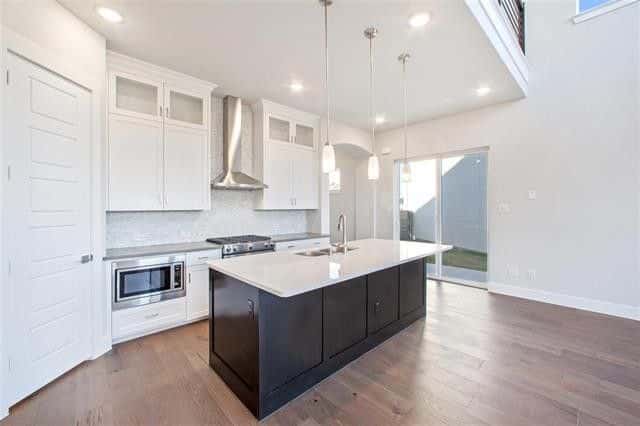 85e92fa389e2bc9c5143142b22347db0l-m2399450910xd-w1020_h770_q80