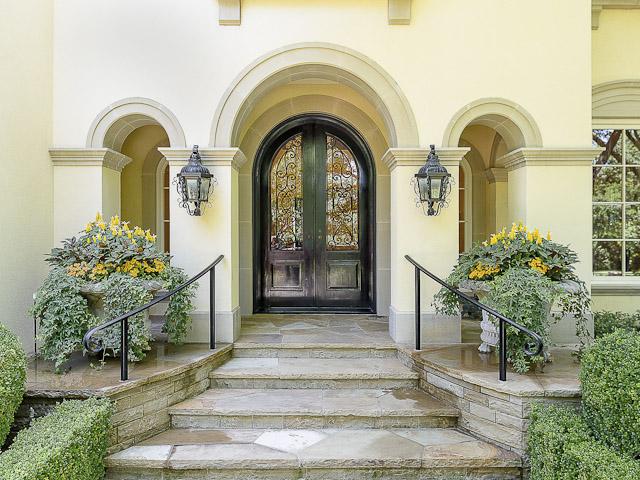 9700-Audubon-front-door