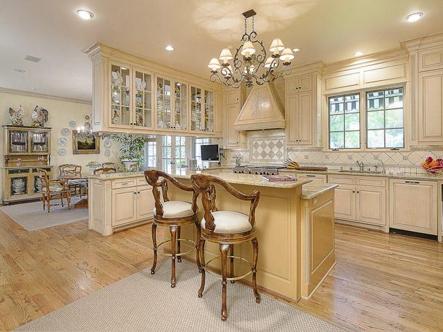 9700-Audubon-kitchen1