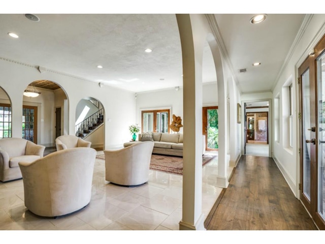 9706-Faircrest-Hallway